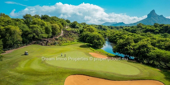 Sea & Mountain View Residential Land In Flic En Flac – Mauritius