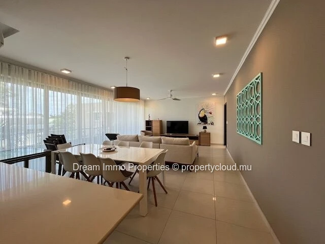 Somptueux Appartement 2 Chambres Pieds Dans L’Eau À Tamarin – Ile Maurice