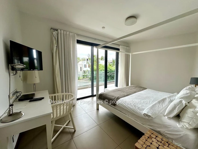 Beautiful 3-Bedroom Apartment In A Residence With Hotel & Golf In Azuri - Mauritius