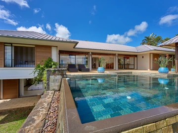 4 Bedroom Villa