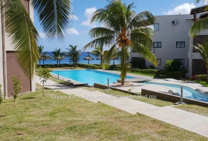 Beachfront! Somptuous Sea View Resale Apartment In Flic En Flac – Mauritius
