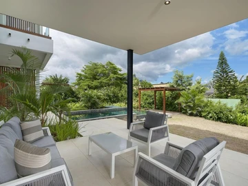 4 Bedroom Villa