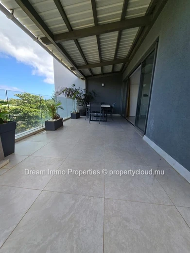 Stunning 3-Bedroom Sea View Penthouse Only 5 Mins From Pereybere Beach - Mauritius