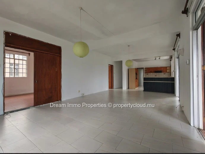 Beautiful Spacious 7-Bedroom Villa In Beau Bassin – Mauritius