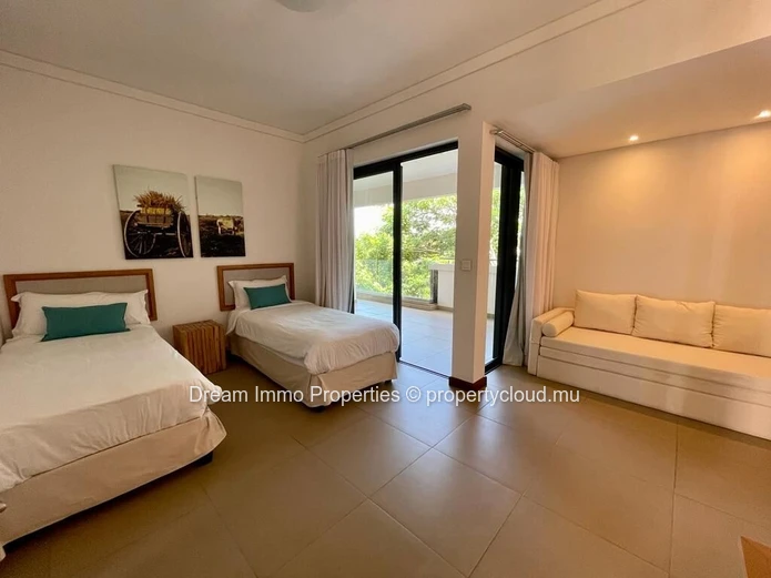 Somptuous Penthouse With Sea View & Private Pool At Azuri Village - Mauritius
