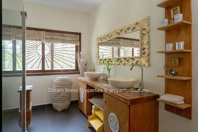 Resale Furnished 4-Bedroom Balinese-Style Villa In Pereybère – Mauritius