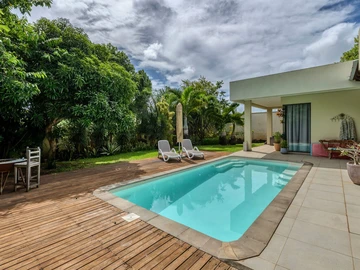 4 Bedroom Villa