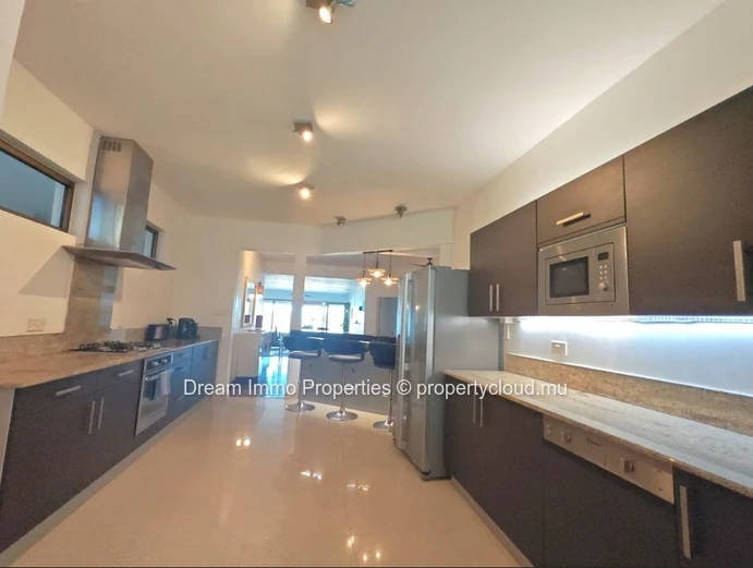Stunning Apartment For Rent With Sea View & Private Pool In Black River – Mauritius