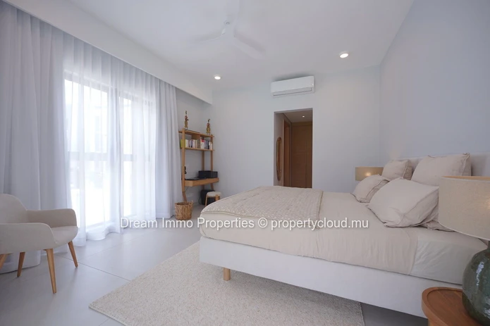 Prestigious 3-Bedroom Apartment In A Golf Course Within Mont Choisy Park - Mauritius