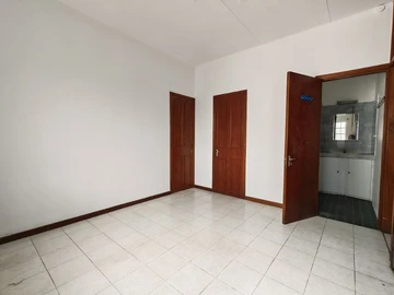 7 Bedroom Villa