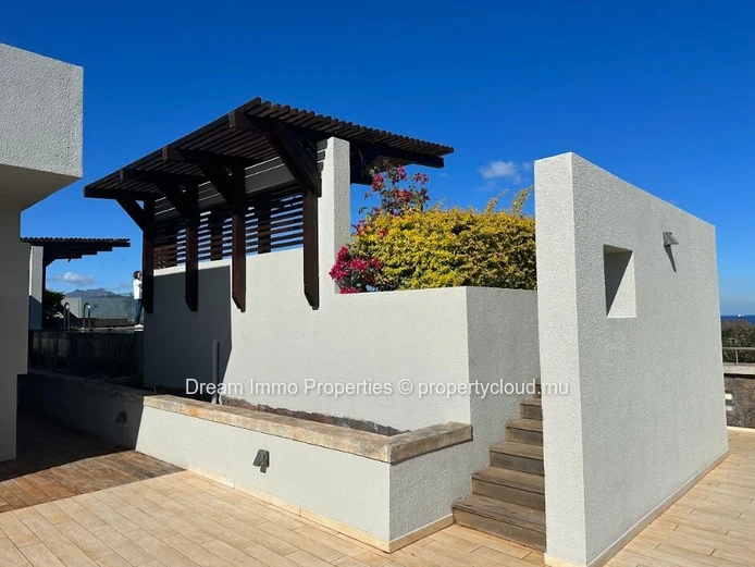 Exceptional Modern Sea View Penthouse In Balaclava?- Mauritius