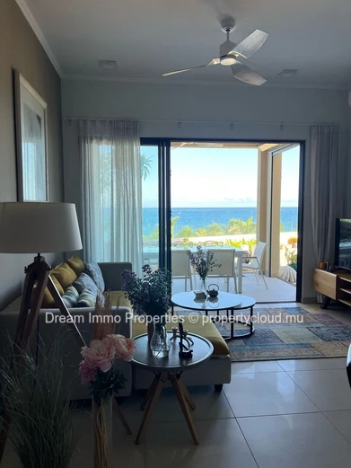 Superbe Appartement 3 Chambres Avec Vue Mer Imprenable A Flic En Flac – Ile Maurice