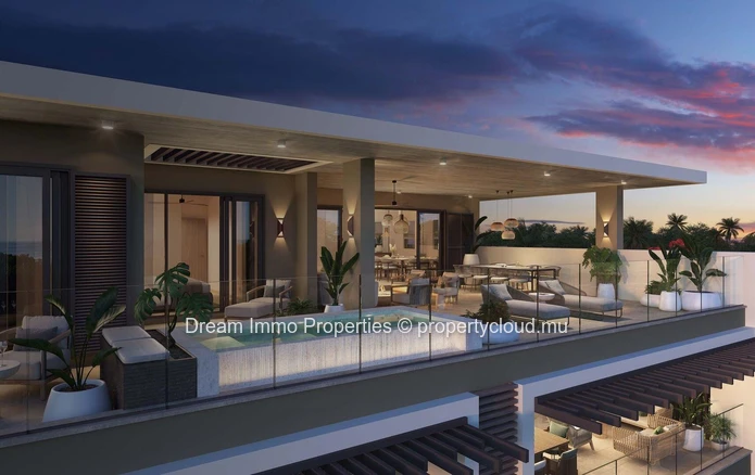 Beautiful Sea View Penthouses Within A Beachfront Resort With Hotel, Golf & Beach Access 