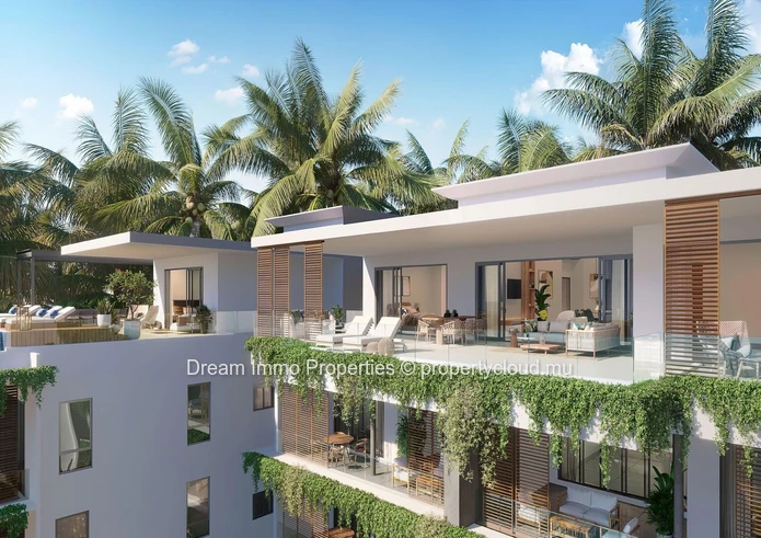 Spacious 4-Bedroom Sea View Penthouse Close To The Beach In Pte Aux Canonniers - Mauritius